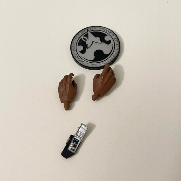 2002 Star Trek Art Asylum Ensign Travis Mayweather  7 Inch Tall - Picture 3 of 16